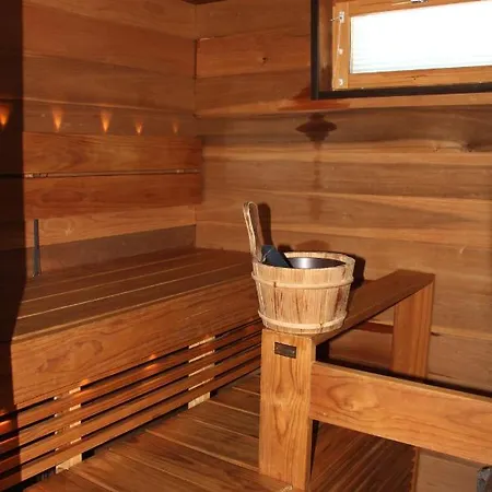 Saimaa Gardens Feriehus *